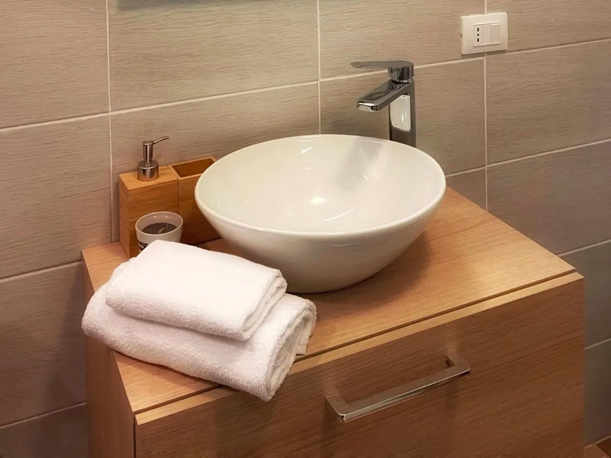 Civico 57 Al Santo - Padova Apartment 0*,